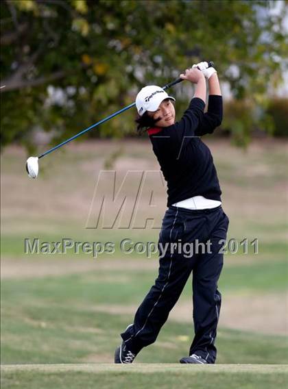 Thumbnail 3 in CIF State SoCal Girls Golf Championships photogallery.