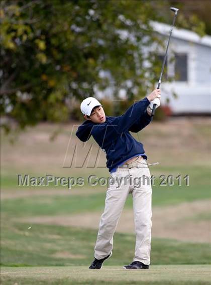 Thumbnail 2 in CIF State SoCal Girls Golf Championships photogallery.