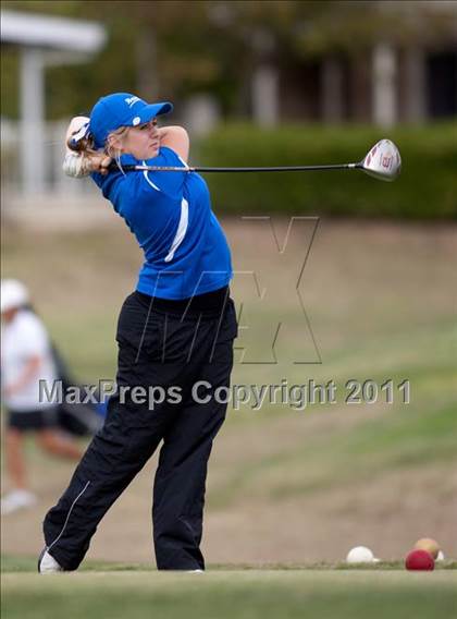 Thumbnail 2 in CIF State SoCal Girls Golf Championships photogallery.