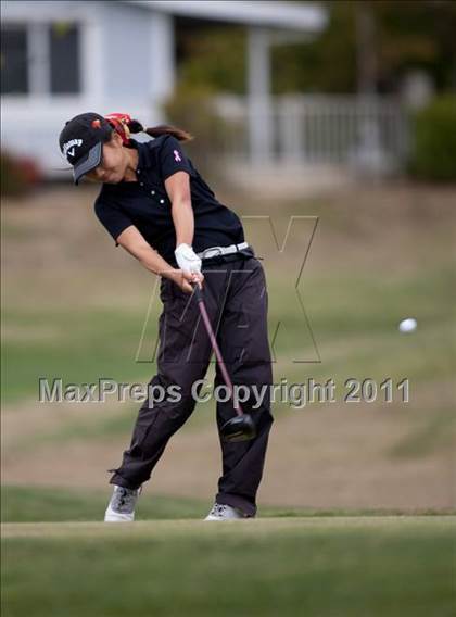 Thumbnail 2 in CIF State SoCal Girls Golf Championships photogallery.