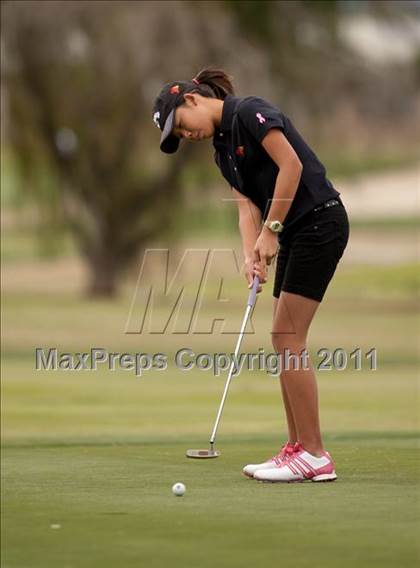 Thumbnail 3 in CIF State SoCal Girls Golf Championships photogallery.