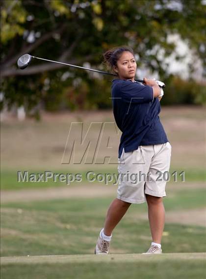 Thumbnail 3 in CIF State SoCal Girls Golf Championships photogallery.