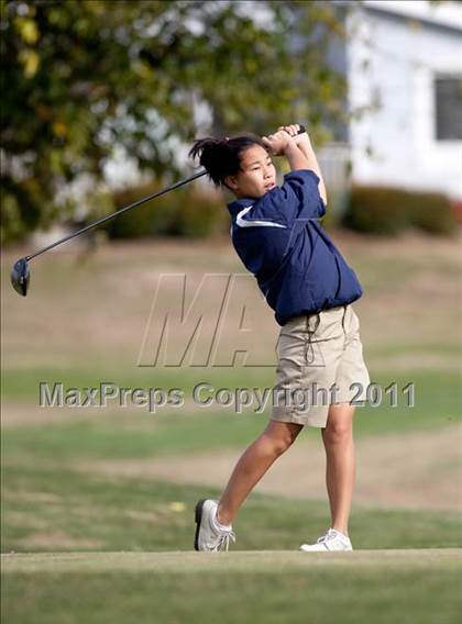 Thumbnail 2 in CIF State SoCal Girls Golf Championships photogallery.