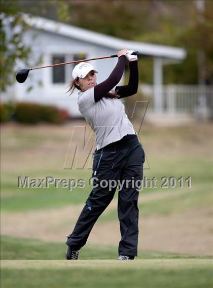 Thumbnail 2 in CIF State SoCal Girls Golf Championships photogallery.