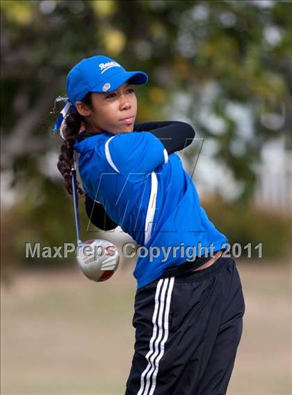 Thumbnail 2 in CIF State SoCal Girls Golf Championships photogallery.