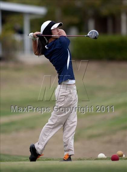 Thumbnail 2 in CIF State SoCal Girls Golf Championships photogallery.