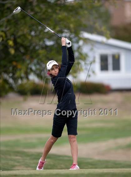 Thumbnail 2 in CIF State SoCal Girls Golf Championships photogallery.