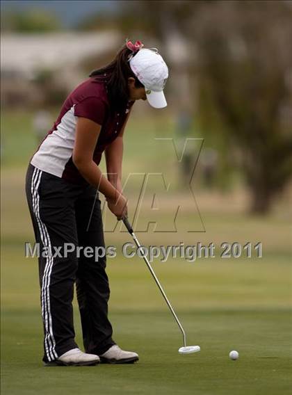 Thumbnail 2 in CIF State SoCal Girls Golf Championships photogallery.