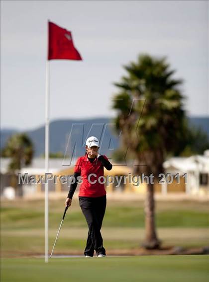Thumbnail 2 in CIF State SoCal Girls Golf Championships photogallery.
