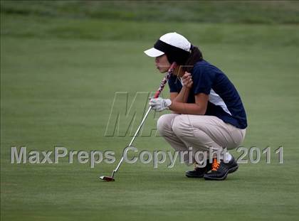 Thumbnail 2 in CIF State SoCal Girls Golf Championships photogallery.