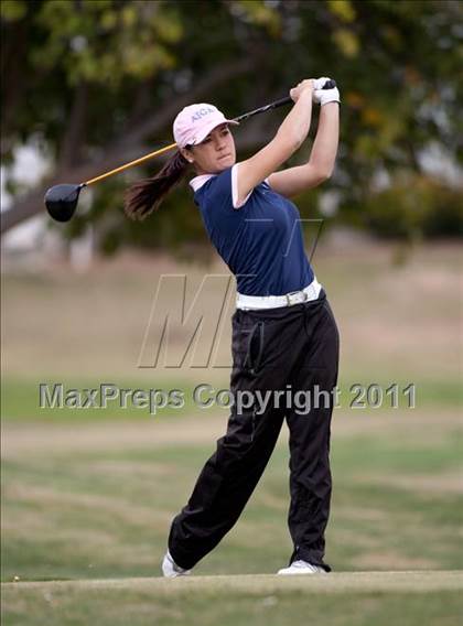 Thumbnail 2 in CIF State SoCal Girls Golf Championships photogallery.