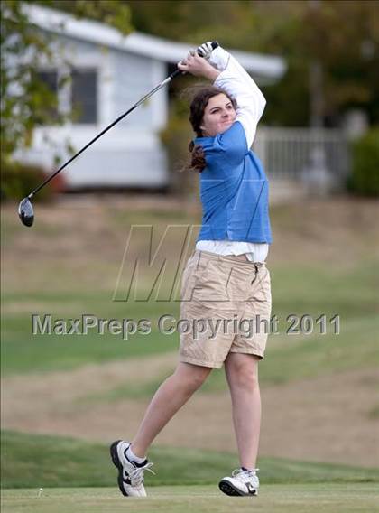 Thumbnail 2 in CIF State SoCal Girls Golf Championships photogallery.