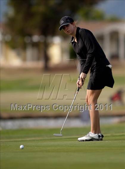 Thumbnail 2 in CIF State SoCal Girls Golf Championships photogallery.