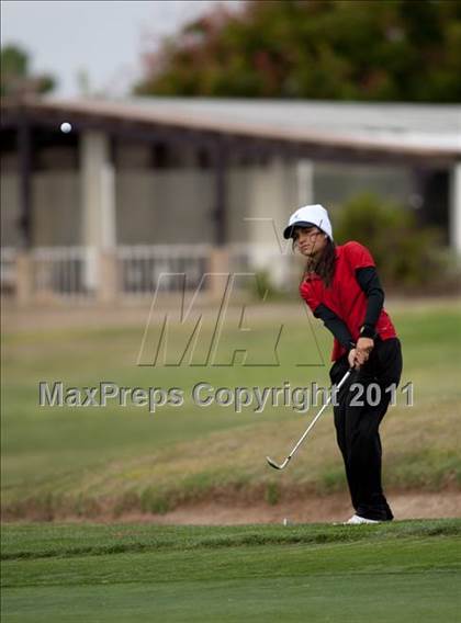Thumbnail 2 in CIF State SoCal Girls Golf Championships photogallery.