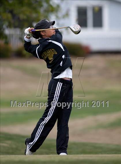 Thumbnail 2 in CIF State SoCal Girls Golf Championships photogallery.