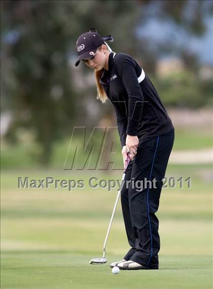 Thumbnail 2 in CIF State SoCal Girls Golf Championships photogallery.