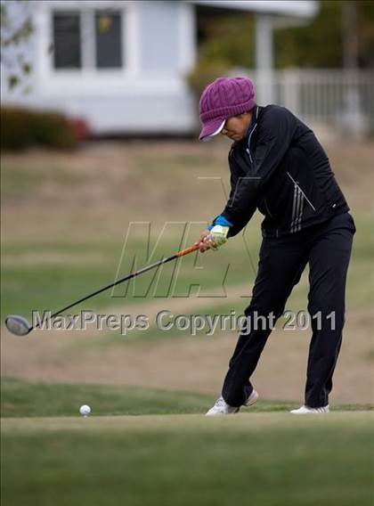 Thumbnail 2 in CIF State SoCal Girls Golf Championships photogallery.