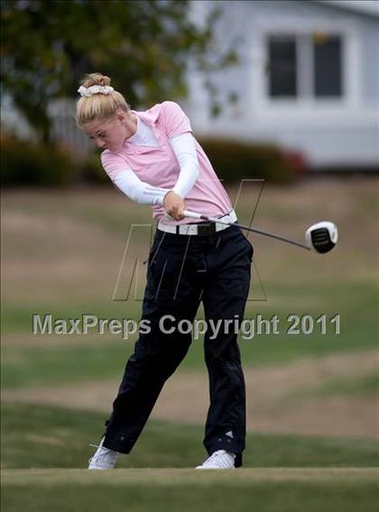 Thumbnail 3 in CIF State SoCal Girls Golf Championships photogallery.