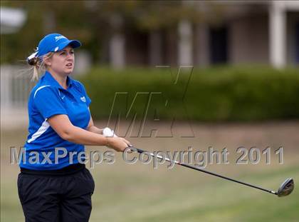 Thumbnail 2 in CIF State SoCal Girls Golf Championships photogallery.