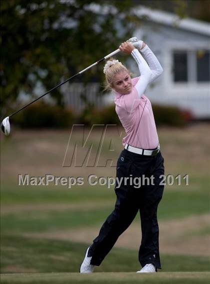 Thumbnail 2 in CIF State SoCal Girls Golf Championships photogallery.