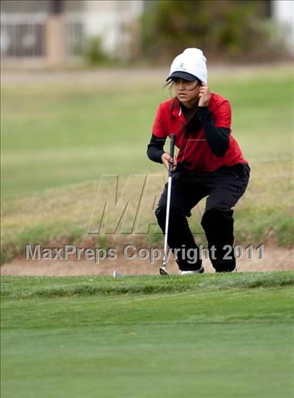 Thumbnail 3 in CIF State SoCal Girls Golf Championships photogallery.