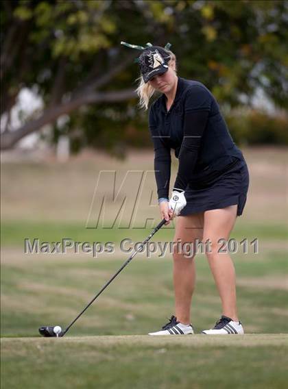 Thumbnail 1 in CIF State SoCal Girls Golf Championships photogallery.