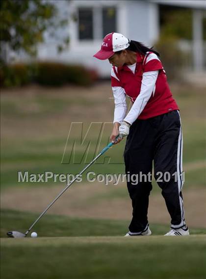 Thumbnail 3 in CIF State SoCal Girls Golf Championships photogallery.