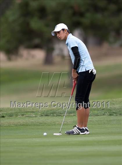 Thumbnail 2 in CIF State SoCal Girls Golf Championships photogallery.