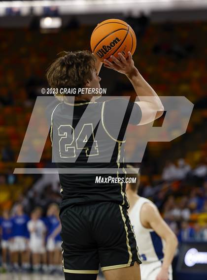 Thumbnail 2 in Desert Hills vs Dixie (UHSAA 4A Quarterfinal) photogallery.