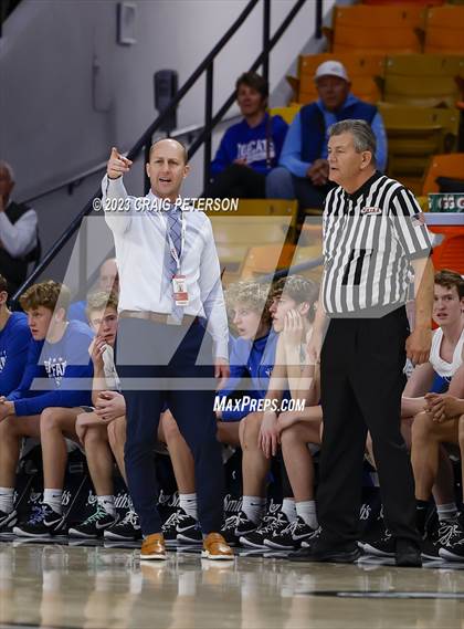 Thumbnail 3 in Desert Hills vs Dixie (UHSAA 4A Quarterfinal) photogallery.