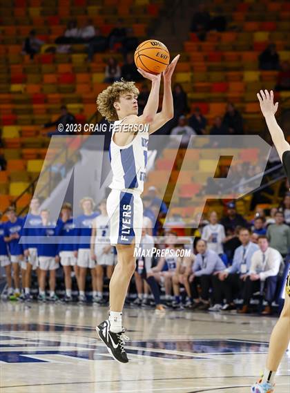 Thumbnail 1 in Desert Hills vs Dixie (UHSAA 4A Quarterfinal) photogallery.
