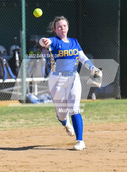 Thumbnail 2 in JV: Brock @ Peaster photogallery.