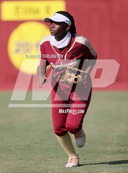Thumbnail 3 in Brookwood @ Lassiter photogallery.