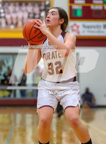Thumbnail 3 in Tioga @ Collinsville photogallery.