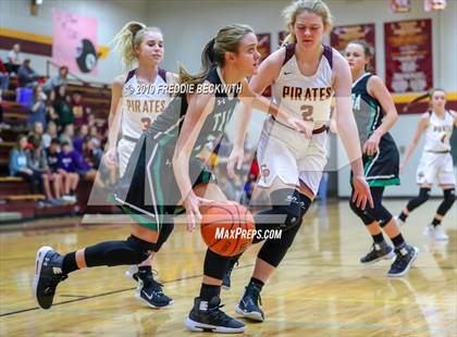 Thumbnail 3 in Tioga @ Collinsville photogallery.