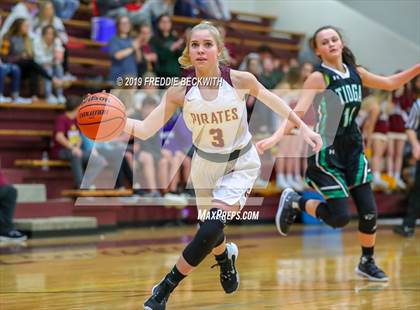 Thumbnail 1 in Tioga @ Collinsville photogallery.