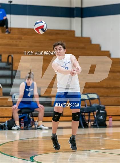 Thumbnail 2 in Indianapolis Bishop Chatard @ Cathedral photogallery.