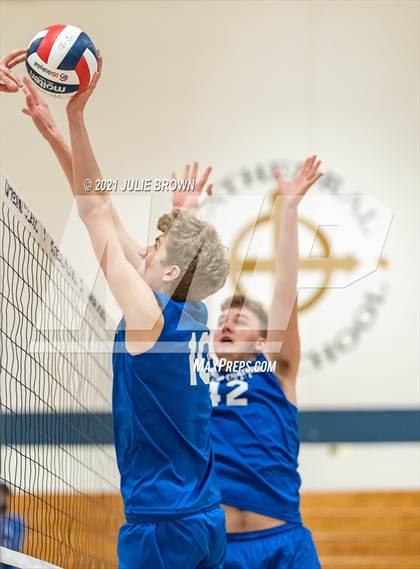 Thumbnail 2 in Indianapolis Bishop Chatard @ Cathedral photogallery.