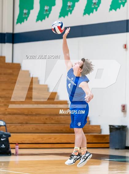 Thumbnail 2 in Indianapolis Bishop Chatard @ Cathedral photogallery.