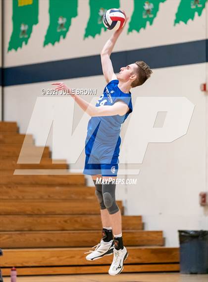 Thumbnail 1 in Indianapolis Bishop Chatard @ Cathedral photogallery.