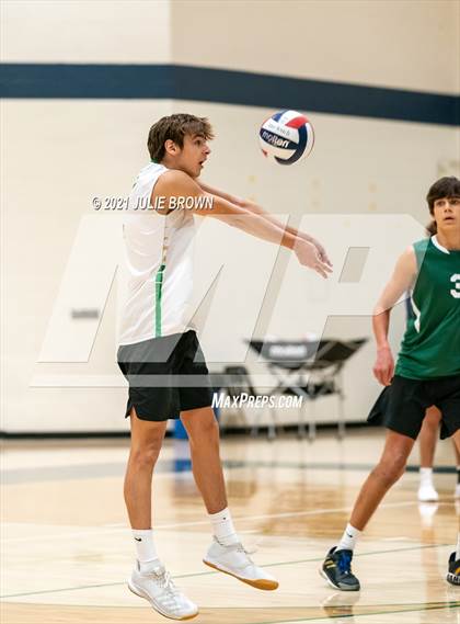 Thumbnail 1 in Indianapolis Bishop Chatard @ Cathedral photogallery.