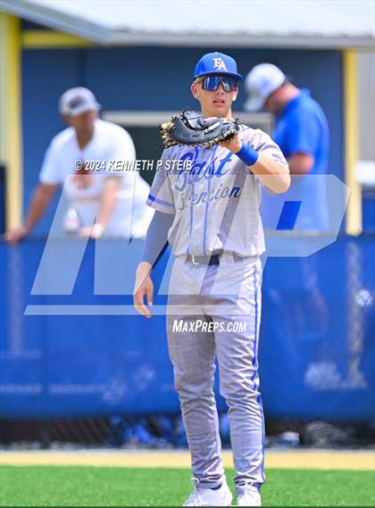 Thumbnail 1 in East Ascension @ Sulphur (LHSAA Division I Non-Select Bi-District) photogallery.