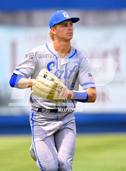 Thumbnail 1 in East Ascension @ Sulphur (LHSAA Division I Non-Select Bi-District) photogallery.