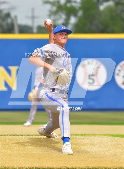 Thumbnail 2 in East Ascension @ Sulphur (LHSAA Division I Non-Select Bi-District) photogallery.