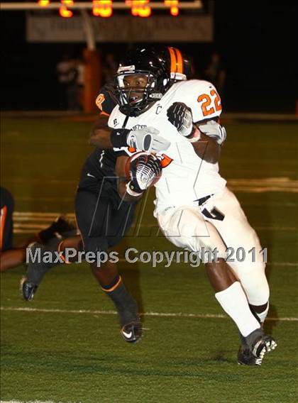 Thumbnail 3 in Gladewater @ Gilmer photogallery.