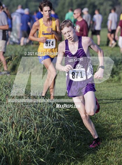 Thumbnail 3 in Huntington North Invitational photogallery.