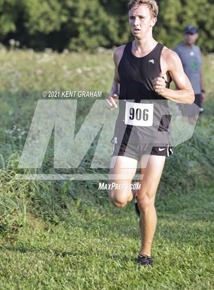 Thumbnail 3 in Huntington North Invitational photogallery.