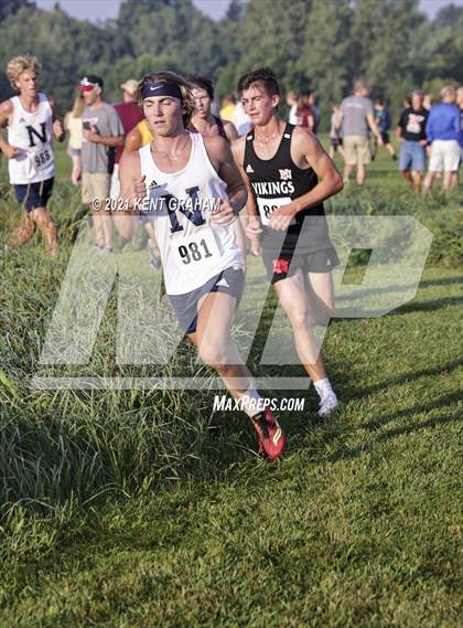 Thumbnail 1 in Huntington North Invitational photogallery.