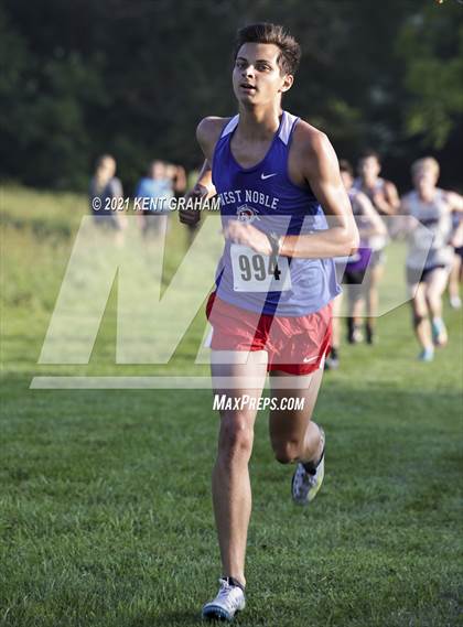 Thumbnail 2 in Huntington North Invitational photogallery.
