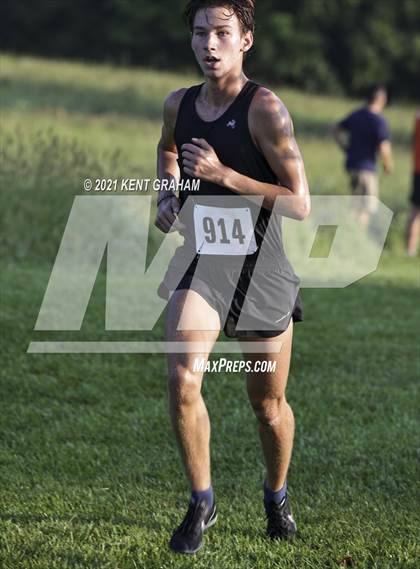 Thumbnail 1 in Huntington North Invitational photogallery.